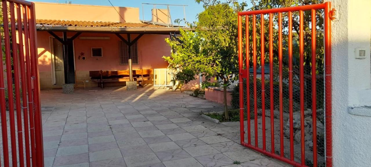 Villa Villino Il Melograno Torre Specchia Ruggeri Exterior foto